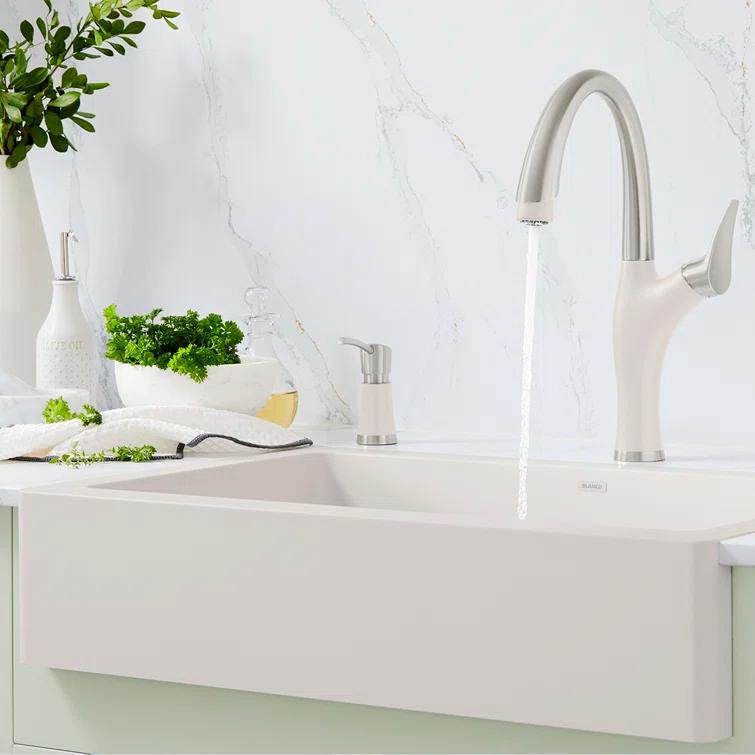 Artona Pull-Down Dual-Spray Kitchen Faucet