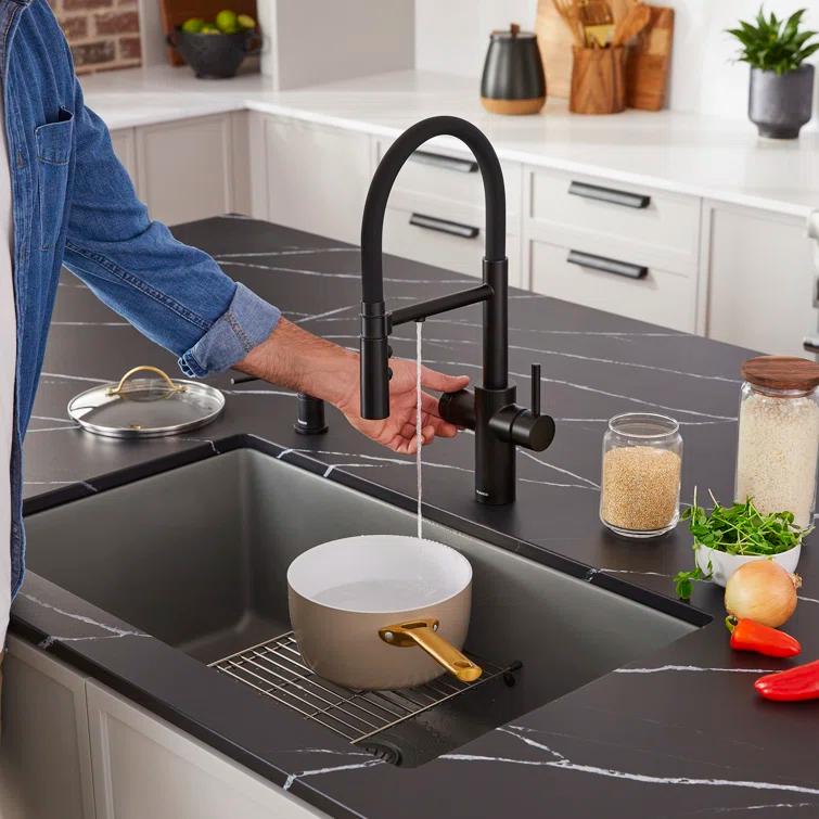 Catris Flexo Filter-Ready Semi-Pro Pull Down Single Handle Kitchen Faucet
