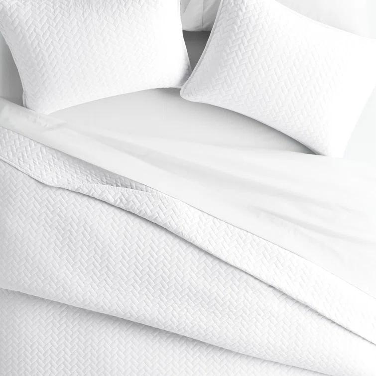 Becky Cameron Antora Microfiber Modern & Contemporary Coverlet / Bedspread Quilt Set