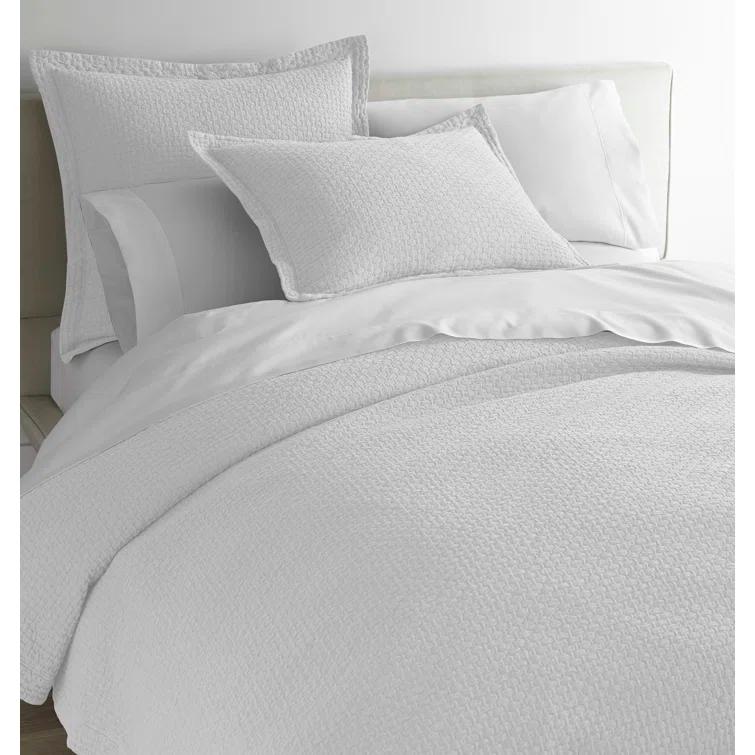 Peacock Alley Juliet Standard Cotton Modern & Contemporary Coverlet/Bedspread