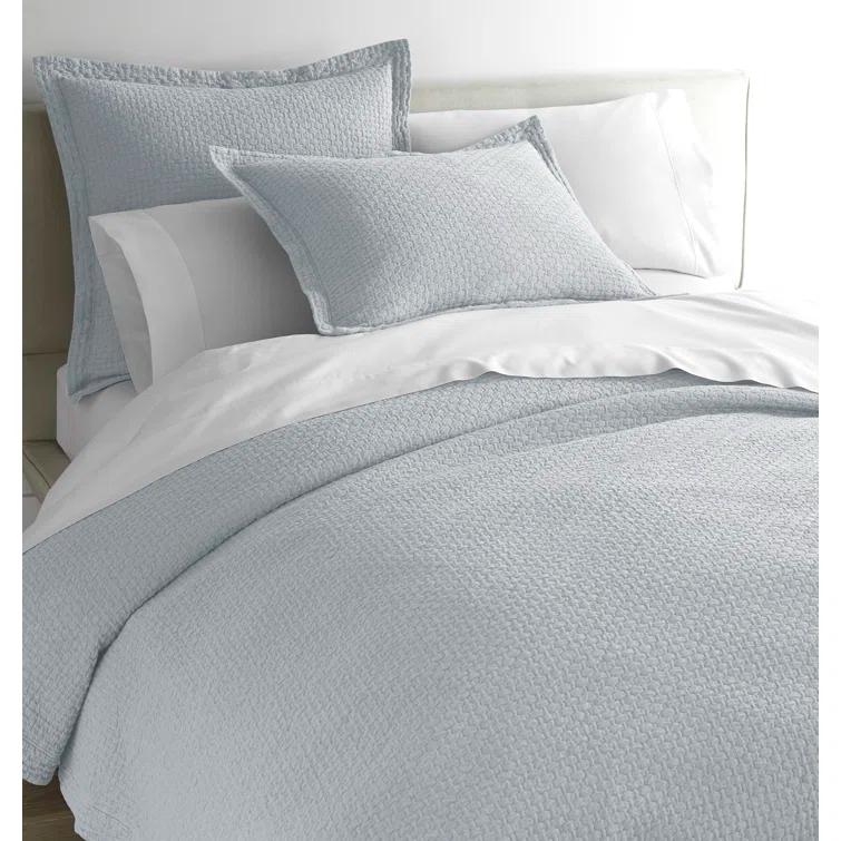 Peacock Alley Juliet Standard Cotton Modern & Contemporary Coverlet/Bedspread
