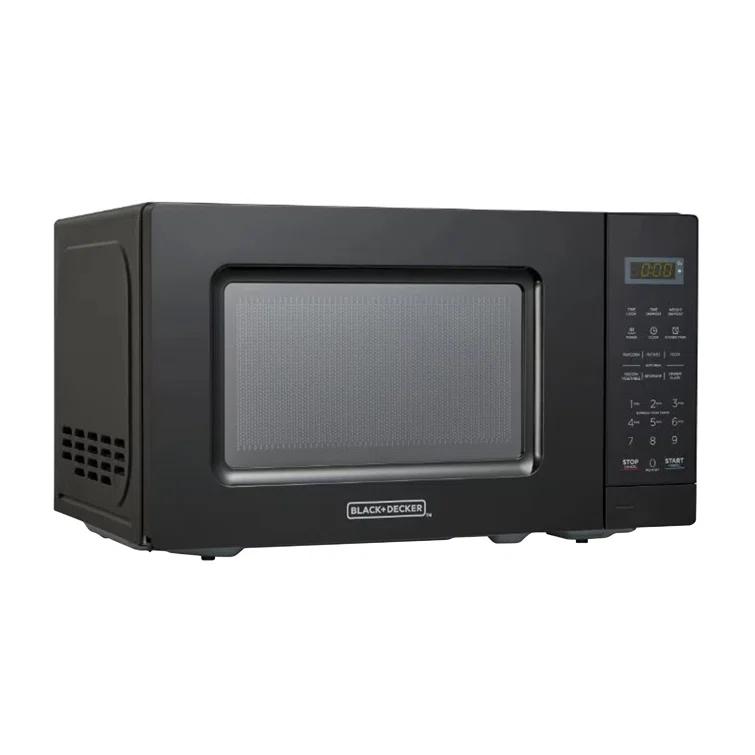 Black+Decker 0.7 Cubic Feet 700 Watt Countertop Microwave