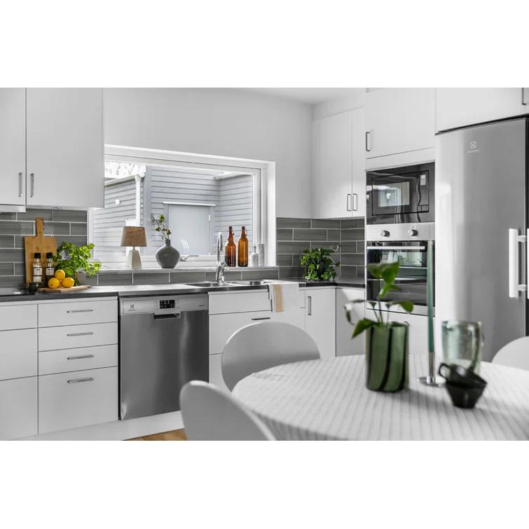 Premium Hand Painted 4" x 12" Straight Edge Glass Subway Tile