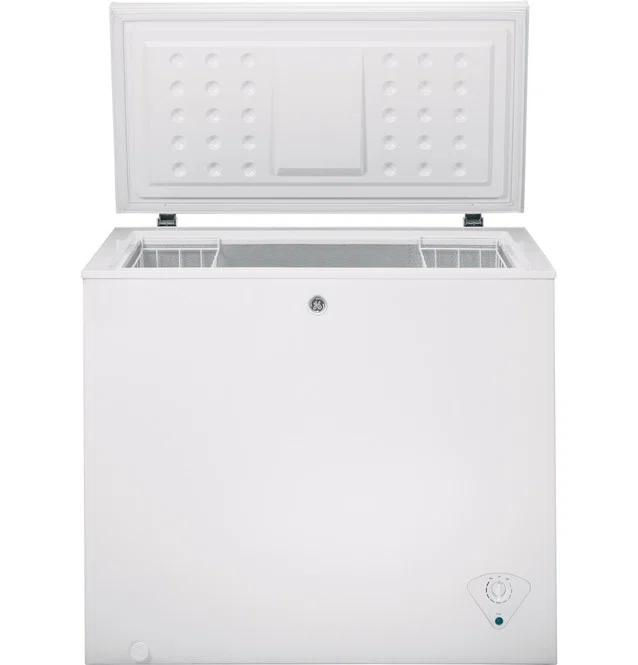 GE Appliances GE 7.0 Cu. Ft. Manual Defrost Chest Freezer