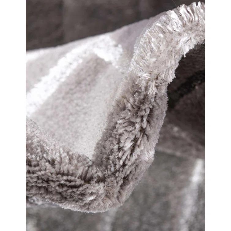 Glam Geometric Gray Silver Area Rug