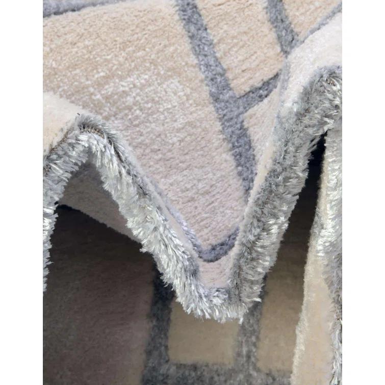 Glam Geometric White Silver Area Rug
