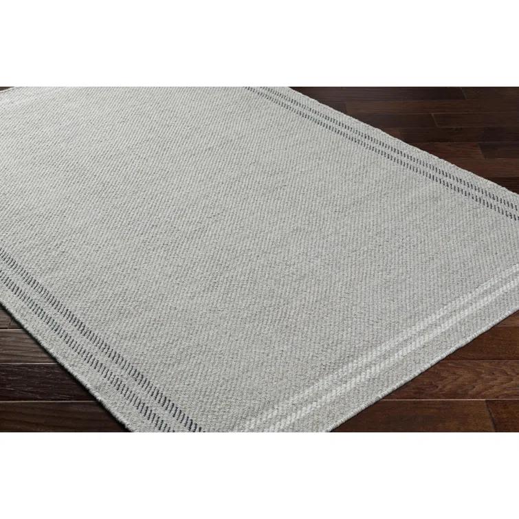 Lavande Wool Area Rug in Dark Gray/Ivory