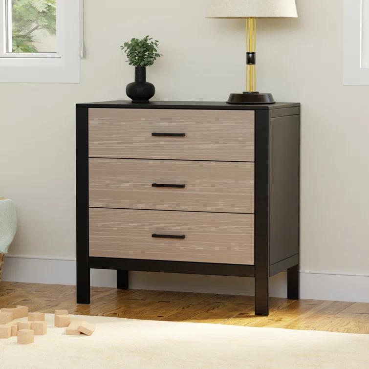 Carter's by DaVinci Radley 3-Drawer Dresser
