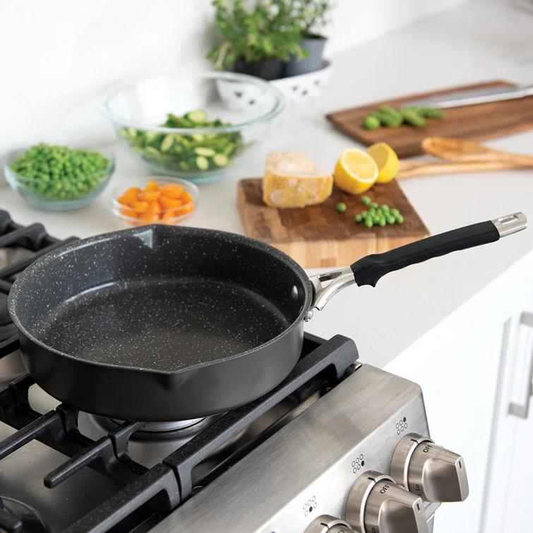 Nordic Ware Verde 9.9" Texas Skillet