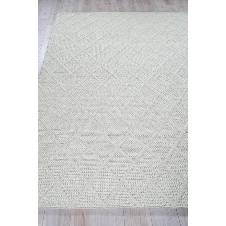 Rectangle Brentwood Geometric Handmade Flatweave Bamboo Slat/Seagrass Area Rug in White
