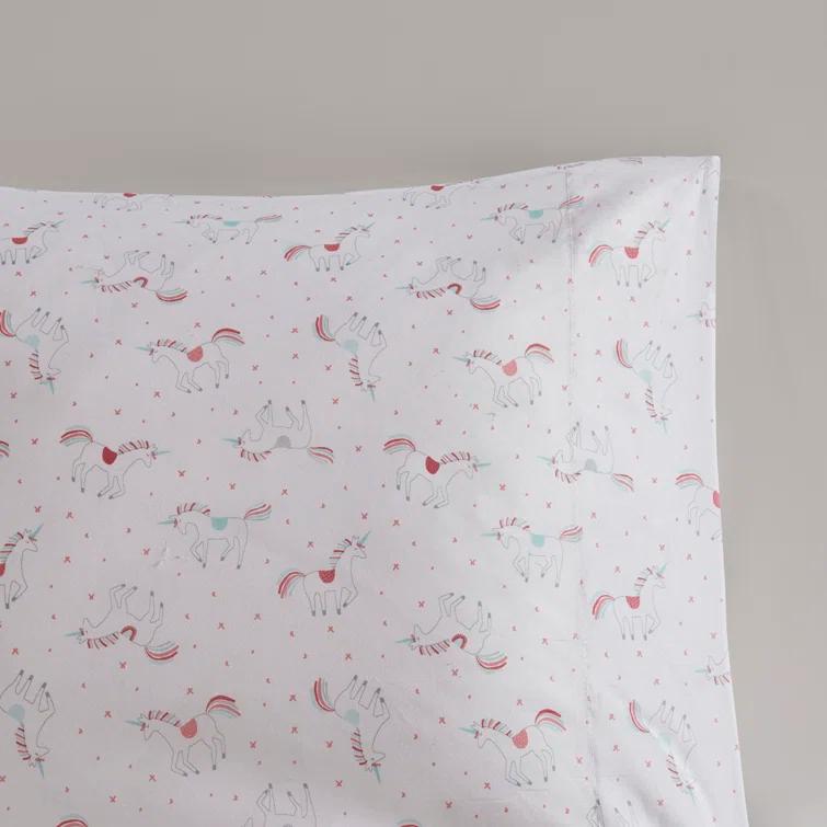 Intelligent Design Kids Alicia Rainbow and Metallic Stars Comforter Set with Bed Sheets