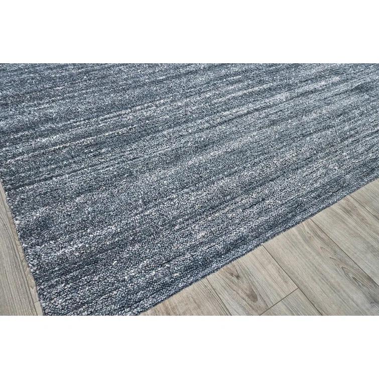 Exquisite Rugs Plush Hand-Knotted Wool/Viscose Charcoal Area Rug