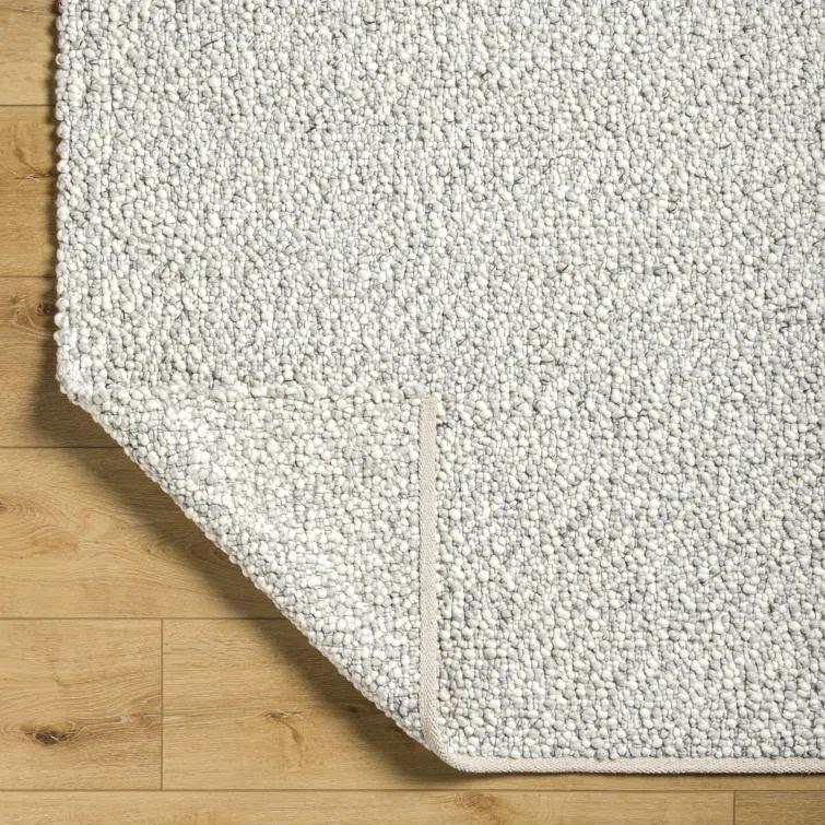 Handmade Ivory Wool and Synthetic 5' x 7' Rectangular Rug