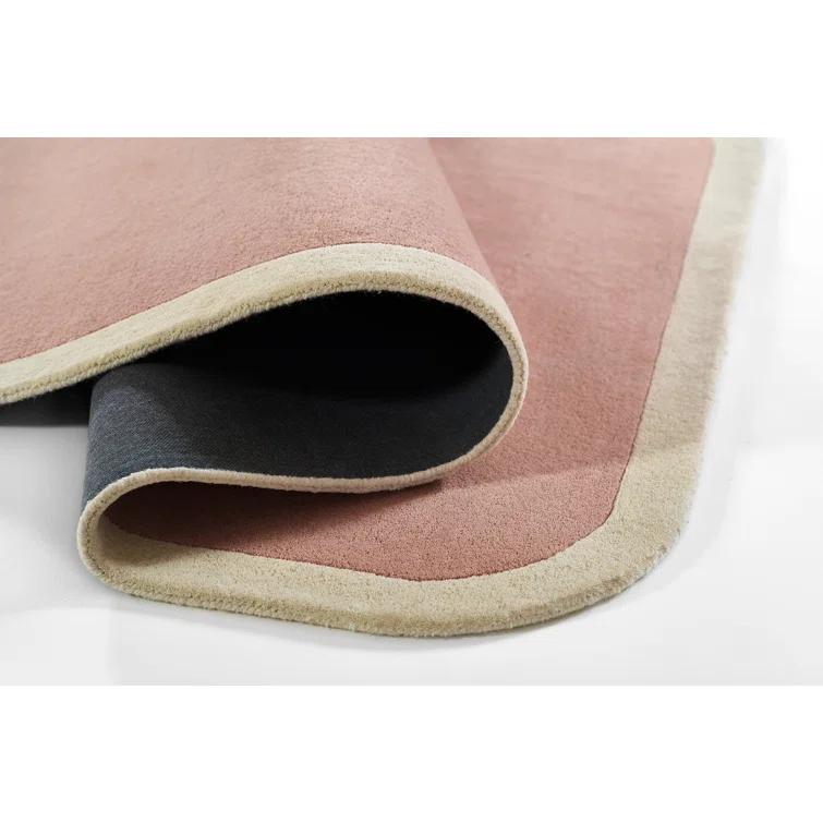 Aine Hand-Tufted Rug