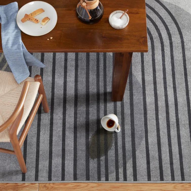 TOWN & COUNTRY EVERYDAY Avani Everwash Non-Slip Backing Area Rug Gray /Blue
