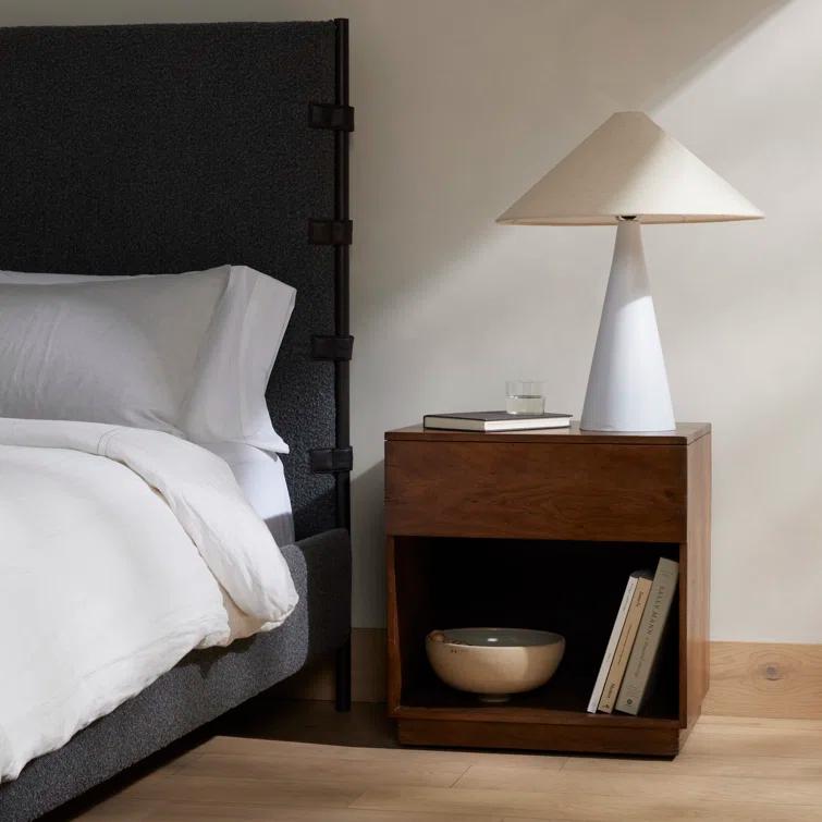 Arturo Nightstand