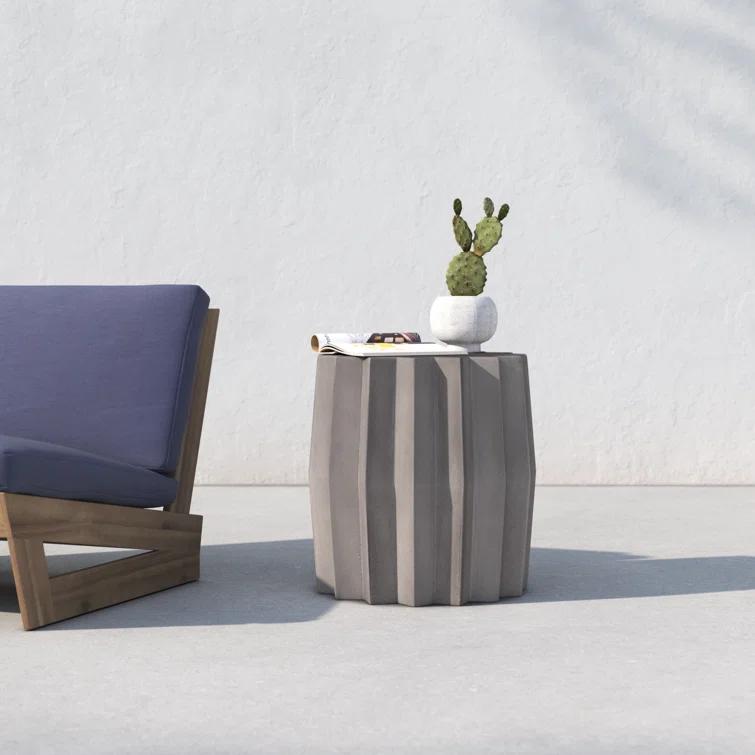 Donlon 18.5'' Concrete Outdoor Side Table
