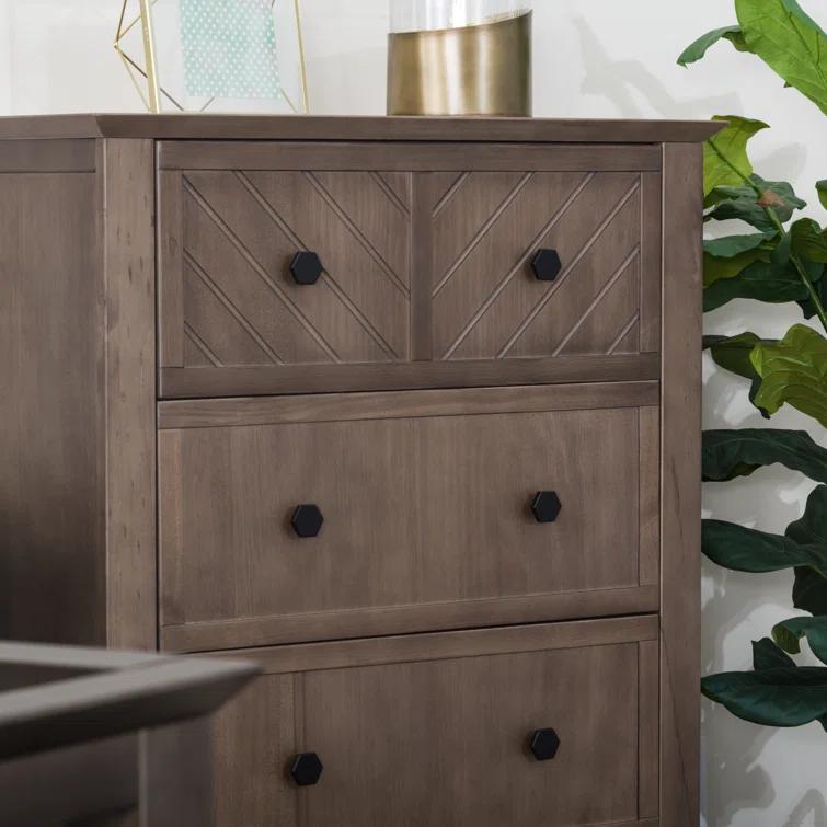 Atwood Kids 4 - Drawer Chest