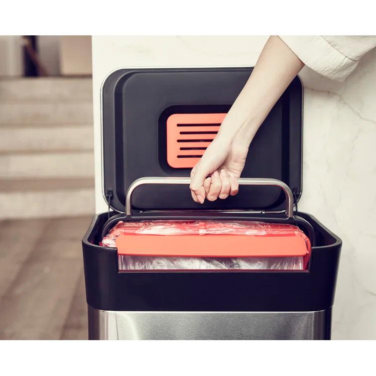 Joseph Joseph Joseph Joseph Titan Trash Compactor with Integrated Odor Control