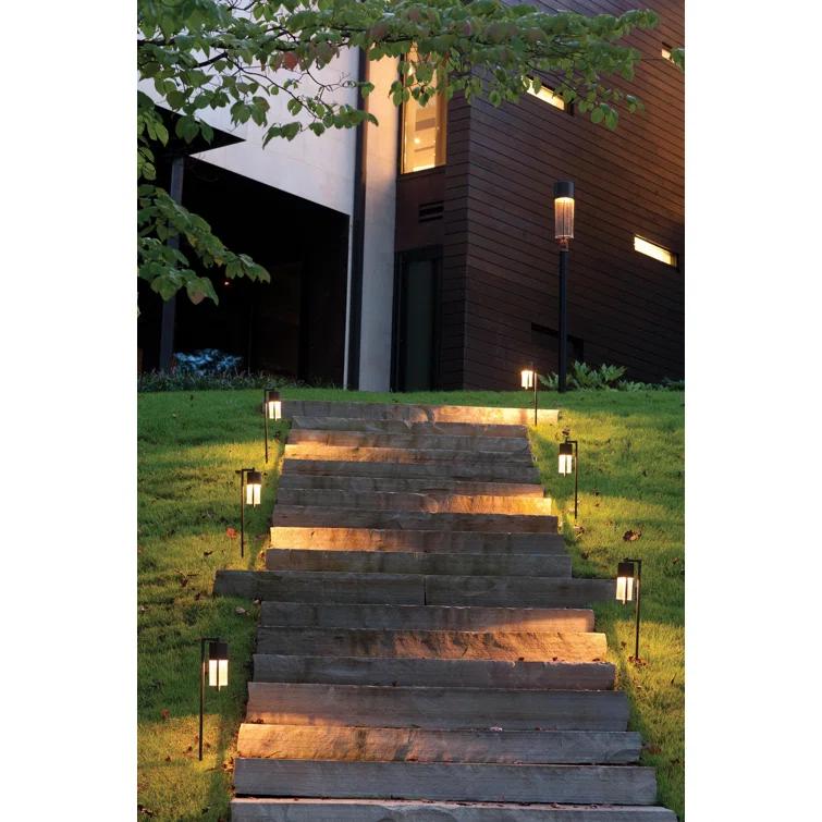 Hinkley Shelter Low Voltage Metal Pathway Light