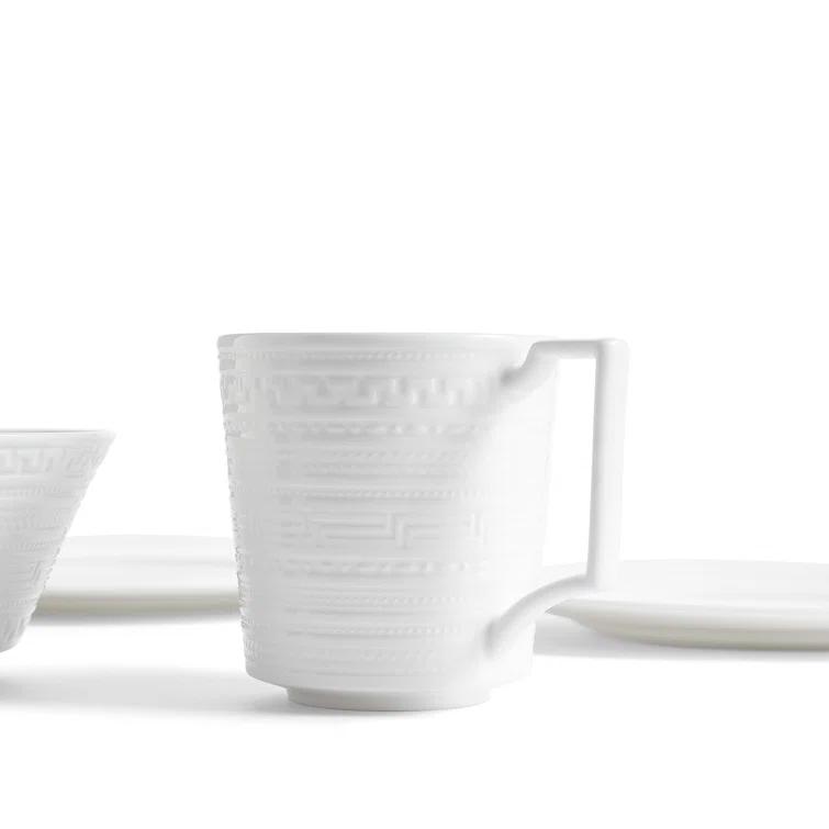 Wedgwood Intaglio 16 Piece Bone China Dinnerware Set - Service for 4