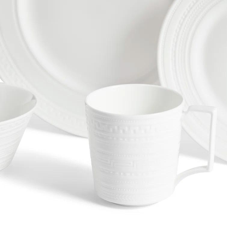 Wedgwood Intaglio 16 Piece Bone China Dinnerware Set - Service for 4