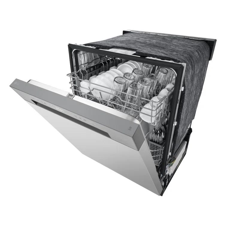 LG Front Control Dishwasher With Lodecibel Operation And Dynamic Dry