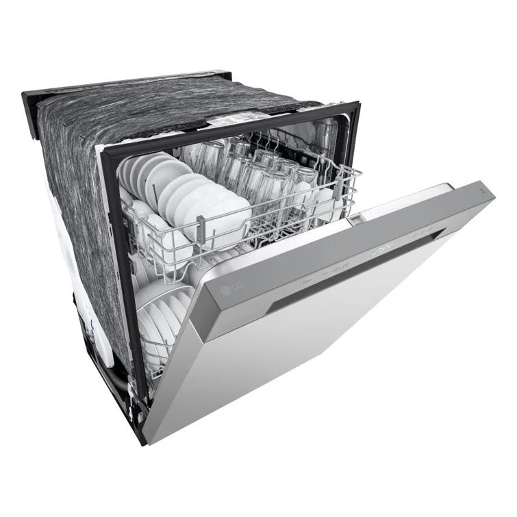 LG Front Control Dishwasher With Lodecibel Operation And Dynamic Dry