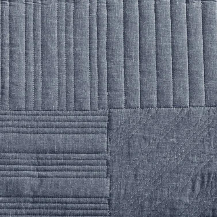 Eddie Bauer Eddie Bauer Hidden Lake Reversible Quilt Set