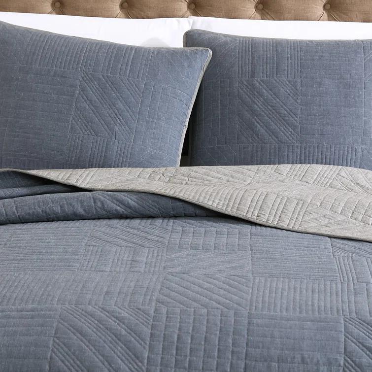 Eddie Bauer Eddie Bauer Hidden Lake Reversible Quilt Set