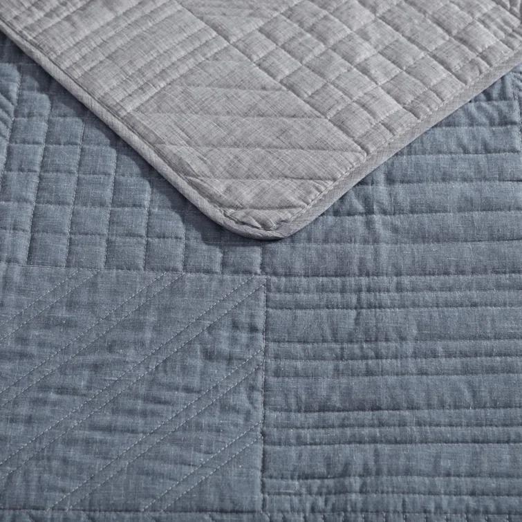 Eddie Bauer Eddie Bauer Hidden Lake Reversible Quilt Set