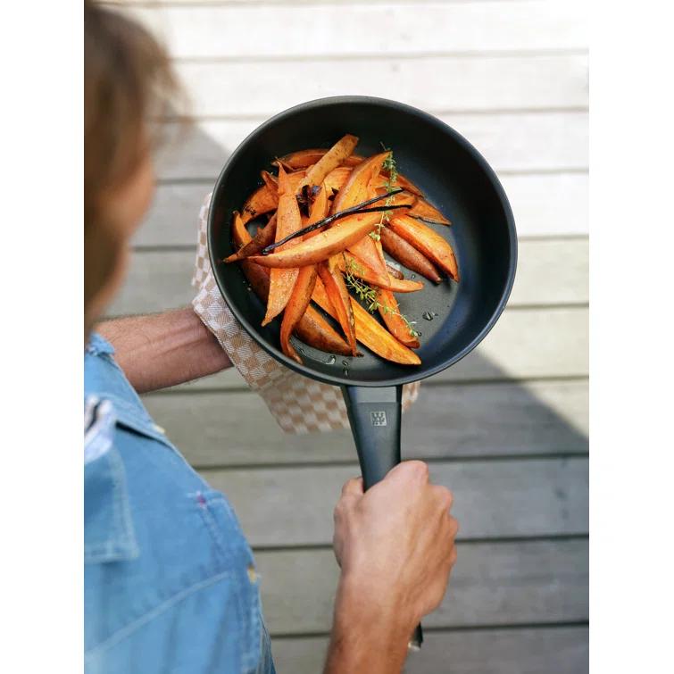 ZWILLING Madura Plus Forged 10-inch Nonstick Fry Pan