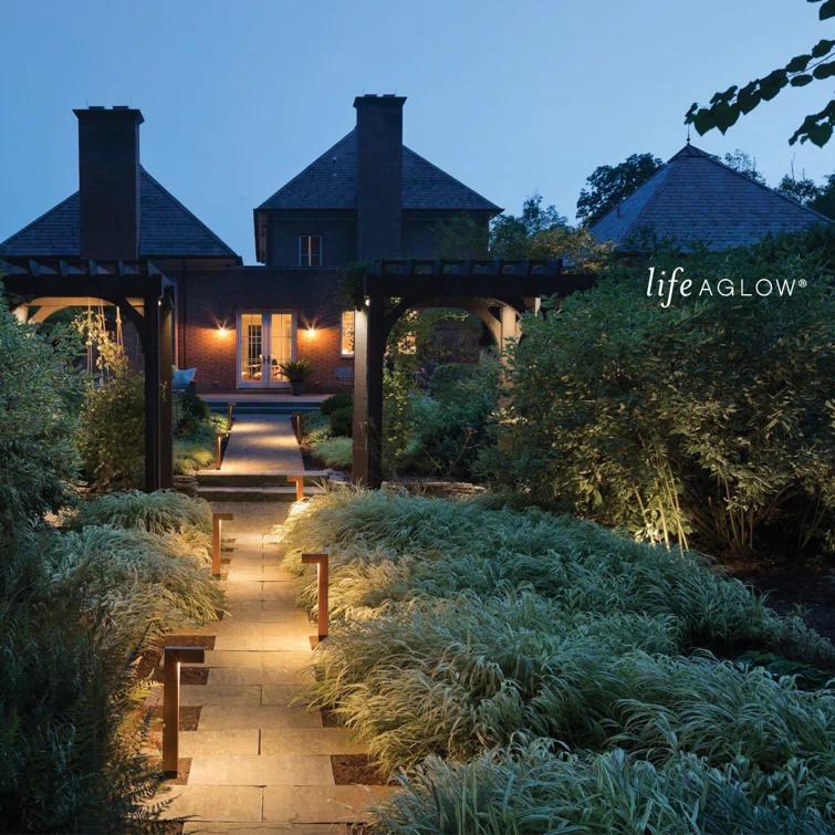 Shelter 1-Light Outdoor Sconce