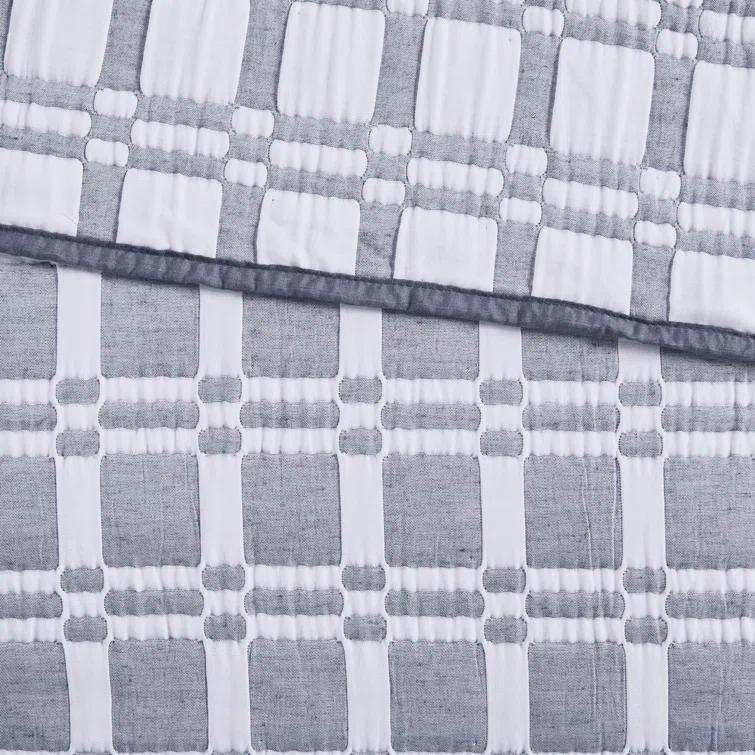 510 Design Harlow 3 Piece Reversible Matelasse Coverlet Set