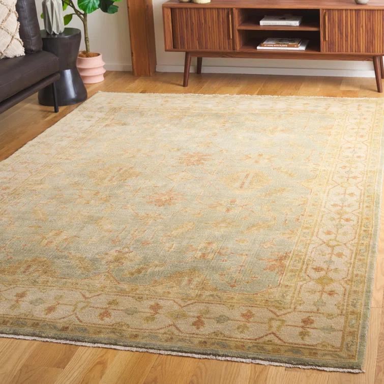 Oushak OSH141 Hand Knotted Area Rug - Soft Green/Ivory - 6'x9' - Safavieh.