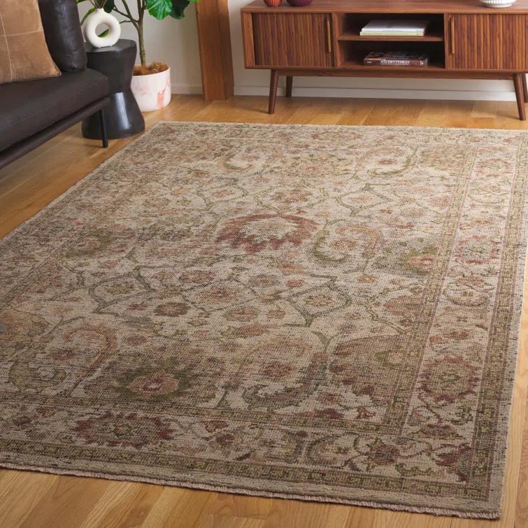 Safavieh Izmir Hand Knotted Wool Oriental Rug