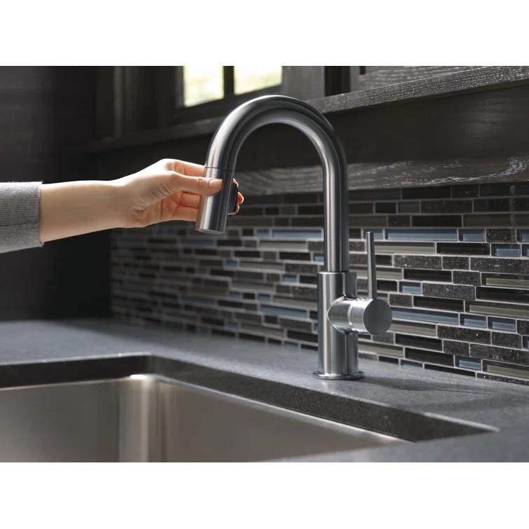 Single Handle Pull-Down Bar/Prep Kitchen Limited Swivel
