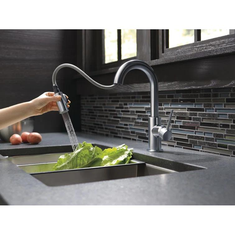 Single Handle Pull-Down Bar/Prep Kitchen Limited Swivel