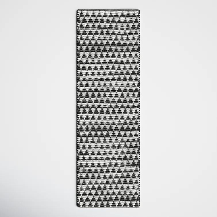 Addy Black, White Rug