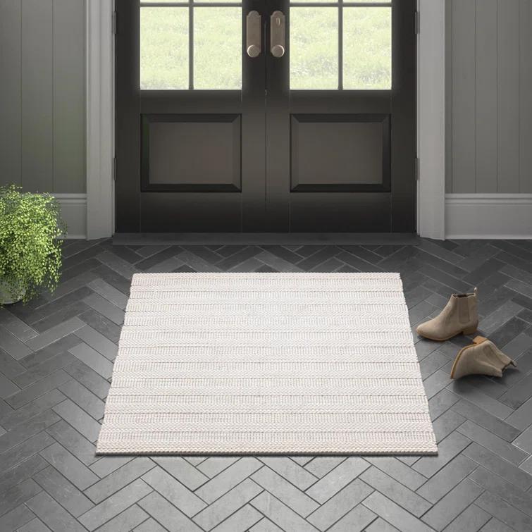 Natural Fiber NF212 Hand Woven Indoor Area Rug - Bleach - 6'x6' - Safavieh