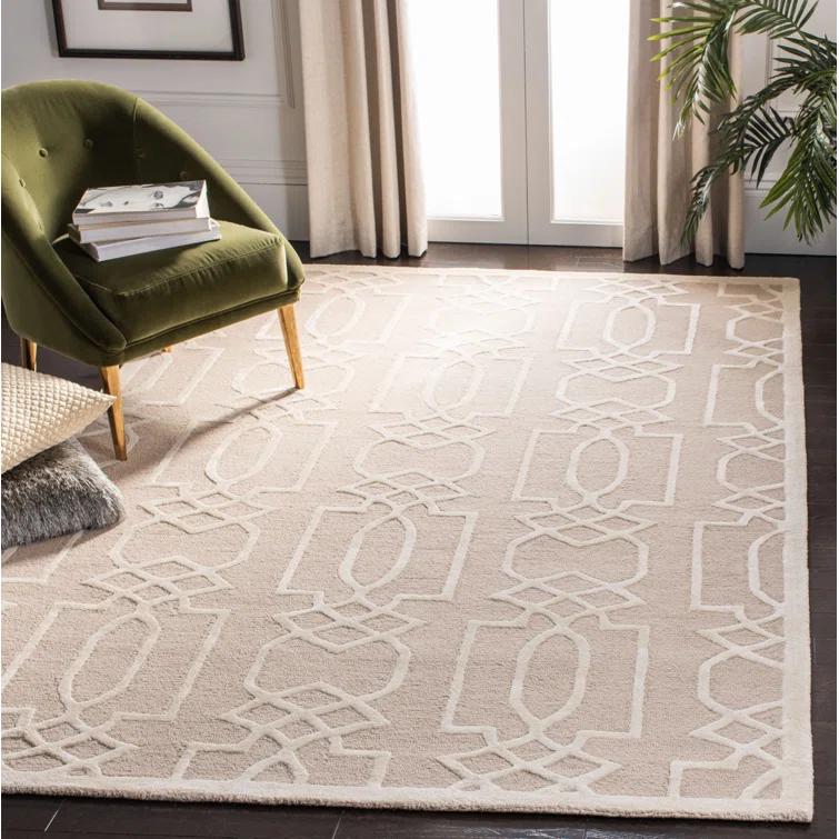 Safavieh Bella Hand Tufted Wool Geometric Rug