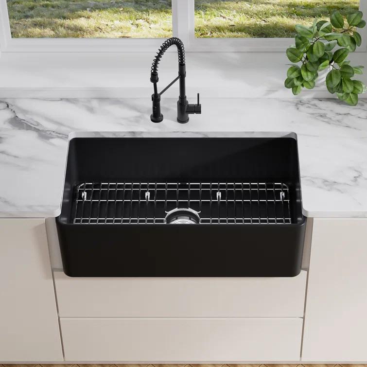 33" L x 20" W Fireclay Farmhouse Kitchen Sink with Sink Grid and Basket Strainer