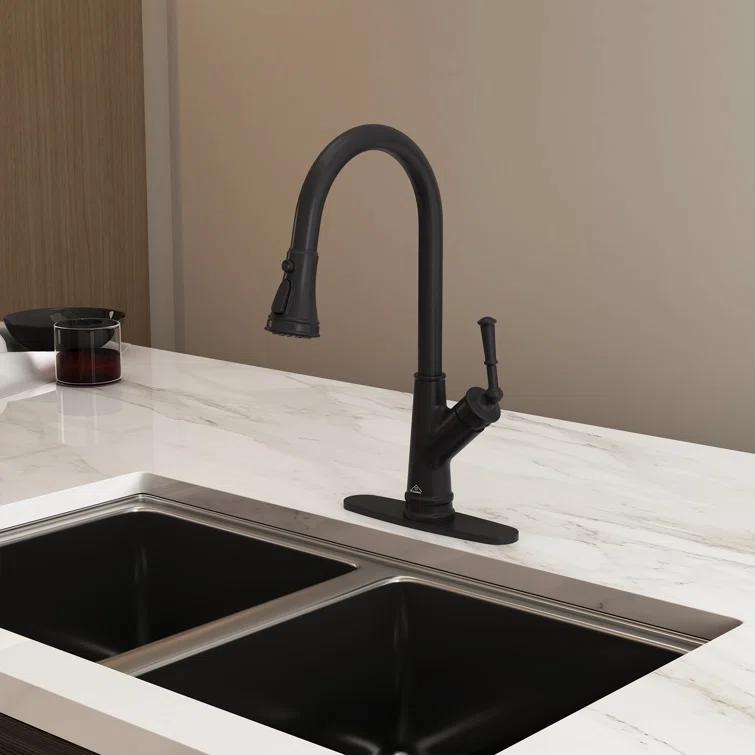 CASAINC Single-Handle Pull-Down Kitchen Faucet Single Hole Faucet 1.8 GPM