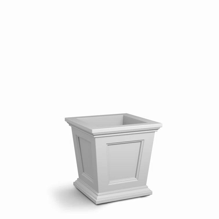 Anastassia Planter Box