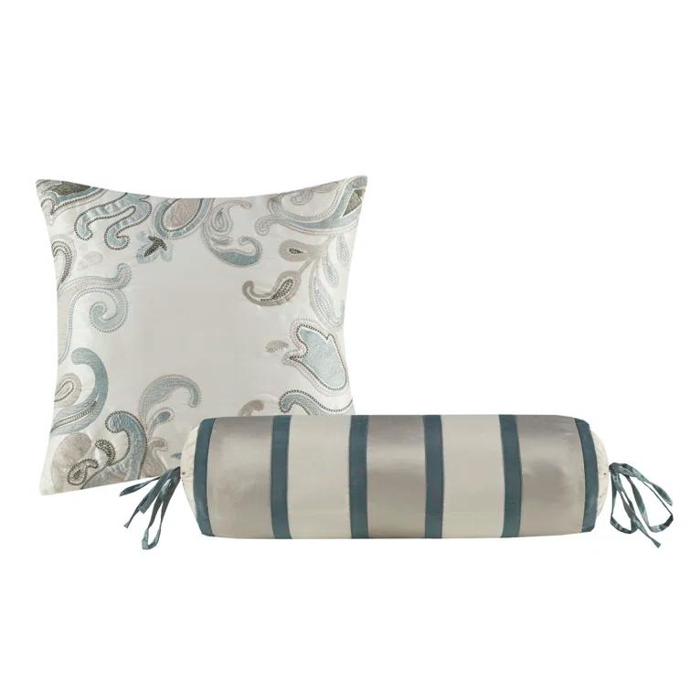 Madison Park Aubrey 5 Piece Jacquard Bedspread Set with Throw Pillows