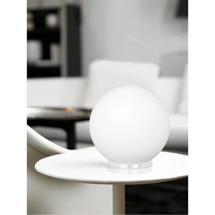 Mia Globe Lamp