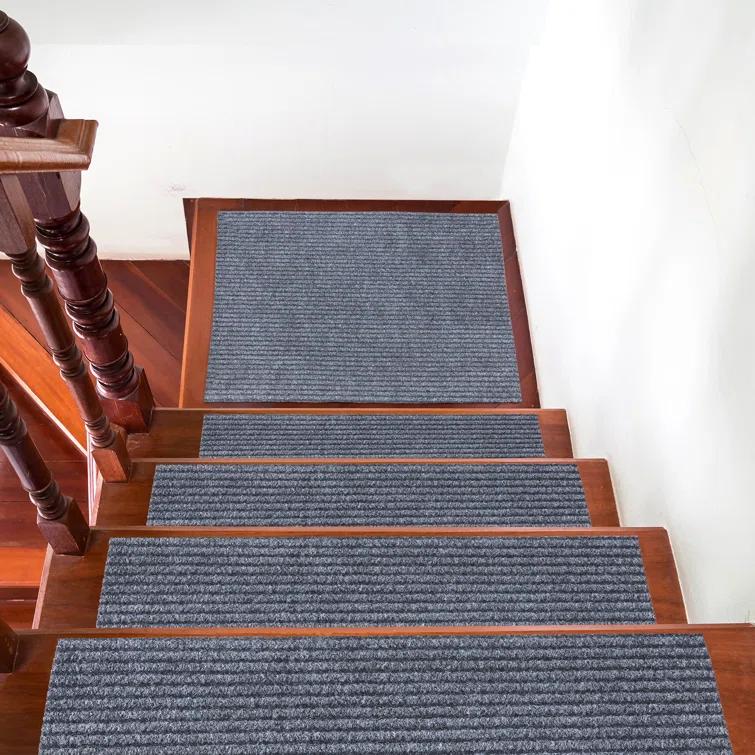 Ottomanson Non-Slip Rubberback Ribbed Design Indoor/Outdoor Stair Treads (Set of 7)