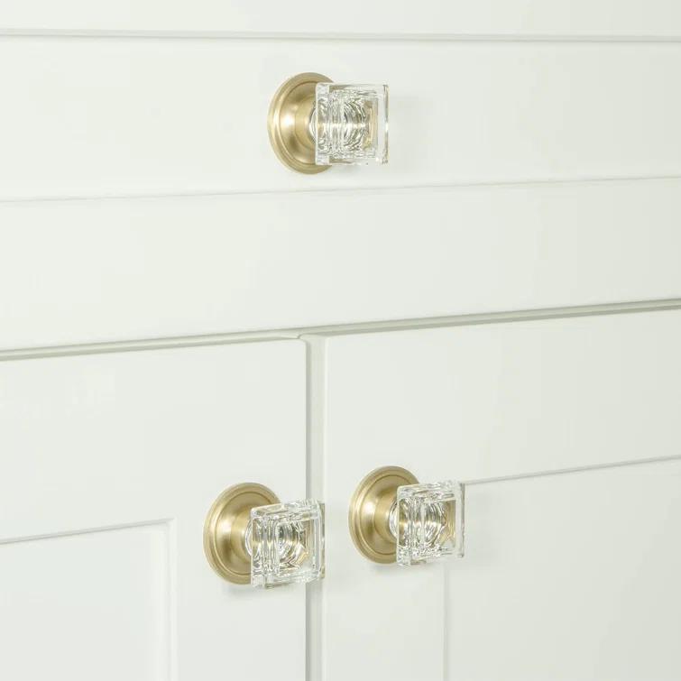 Grandeur Carr 1 1/4" Length Square Knob