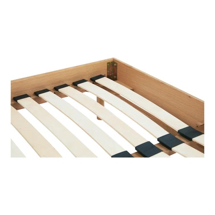 Pierrepont Bed