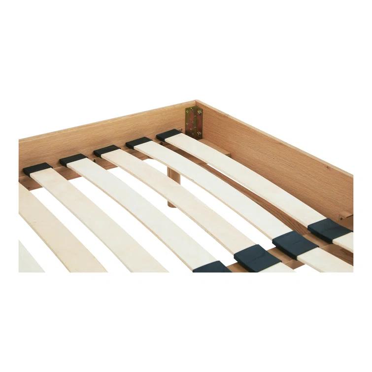 Pierrepont Bed